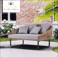 Delivi Rattan Daybed - Outdoor Seating